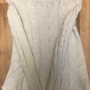 White cable knit sweater